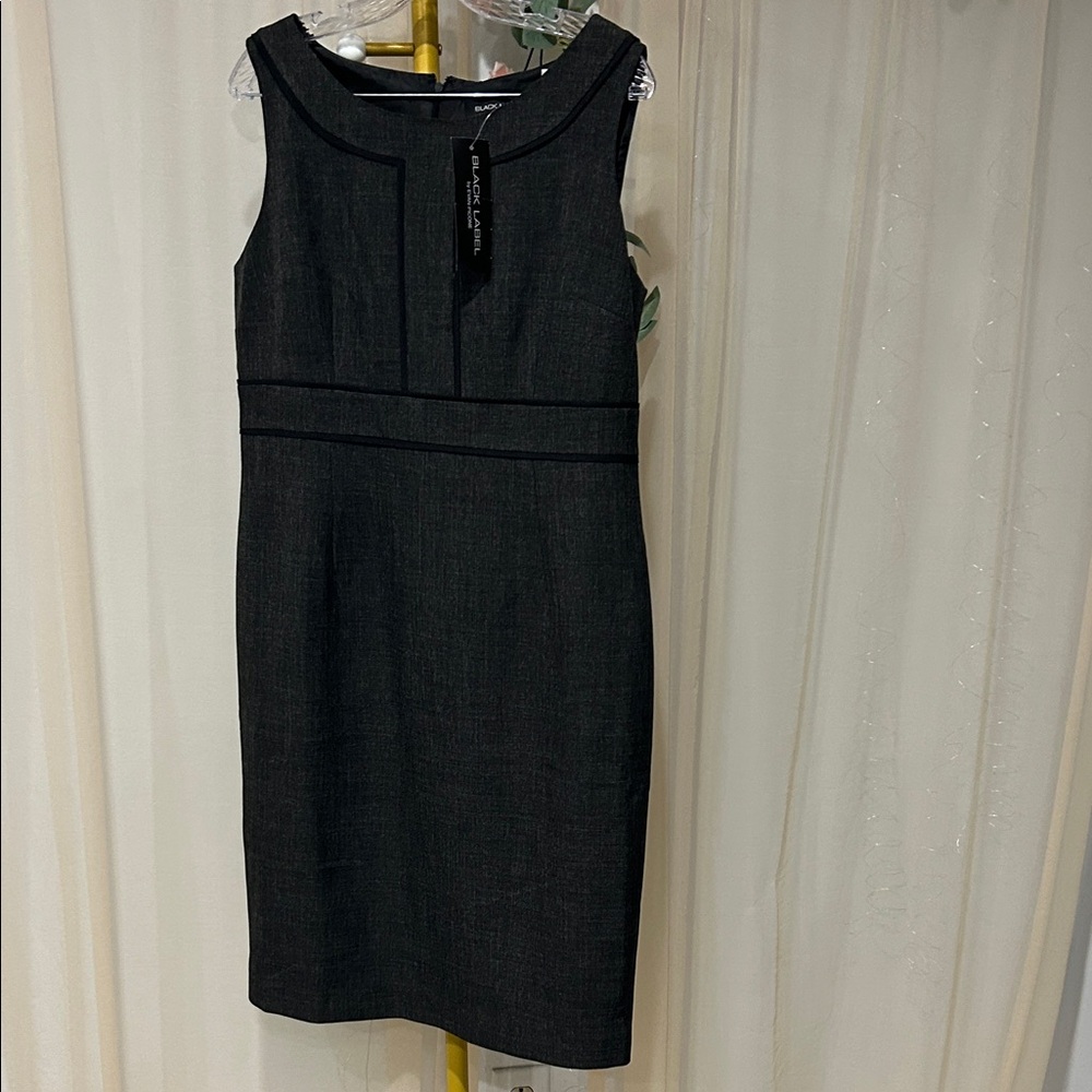 Black Label by Evan Picone Elegant Charcoal Midi Dress